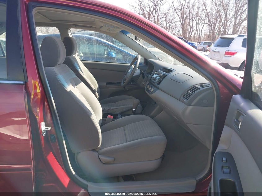 2005 Toyota Camry Le