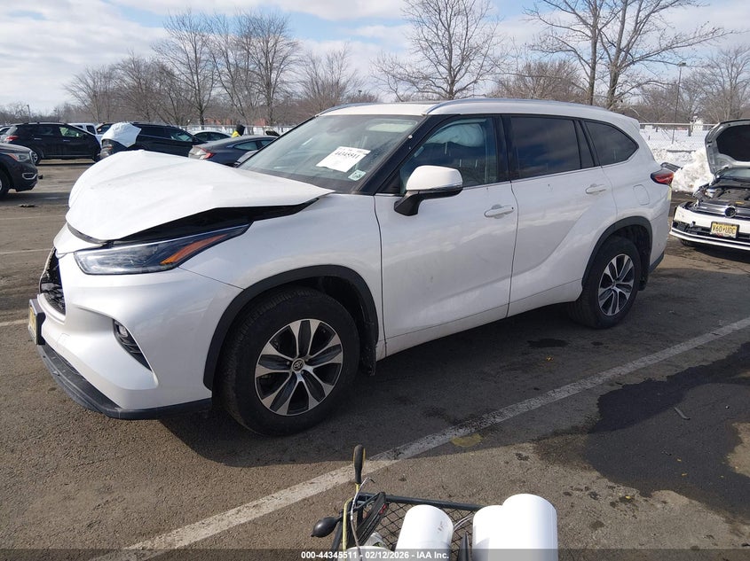 2021 Toyota Highlander Xle