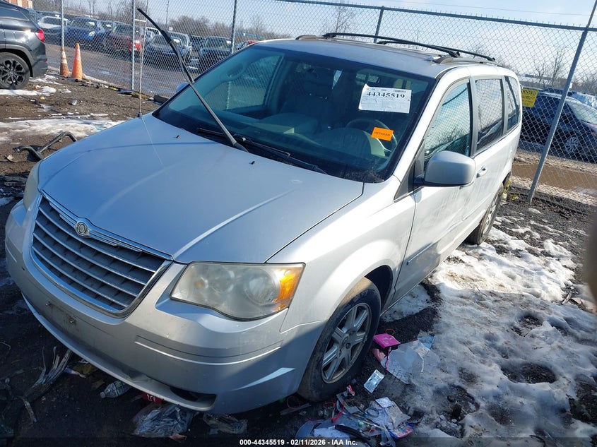 2010 Chrysler Town & Country Touring