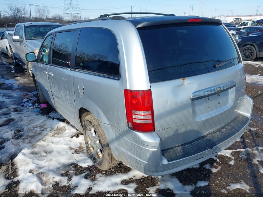 2010 Chrysler Town & Country Touring