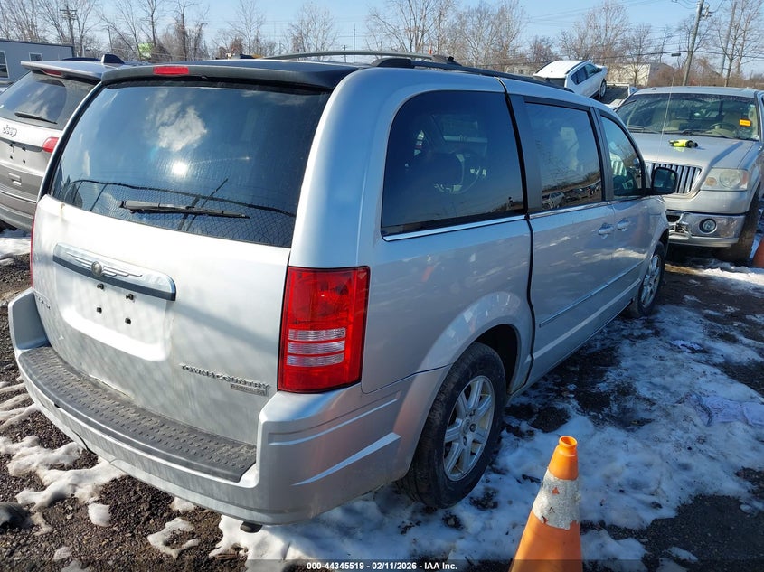 2010 Chrysler Town & Country Touring