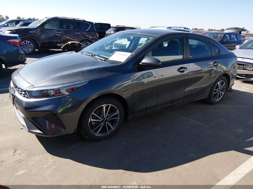 2022 Kia Forte Lxs