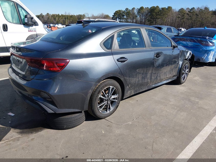 2022 Kia Forte Lxs
