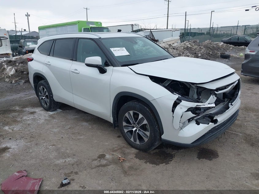 2022 Toyota Highlander Xle