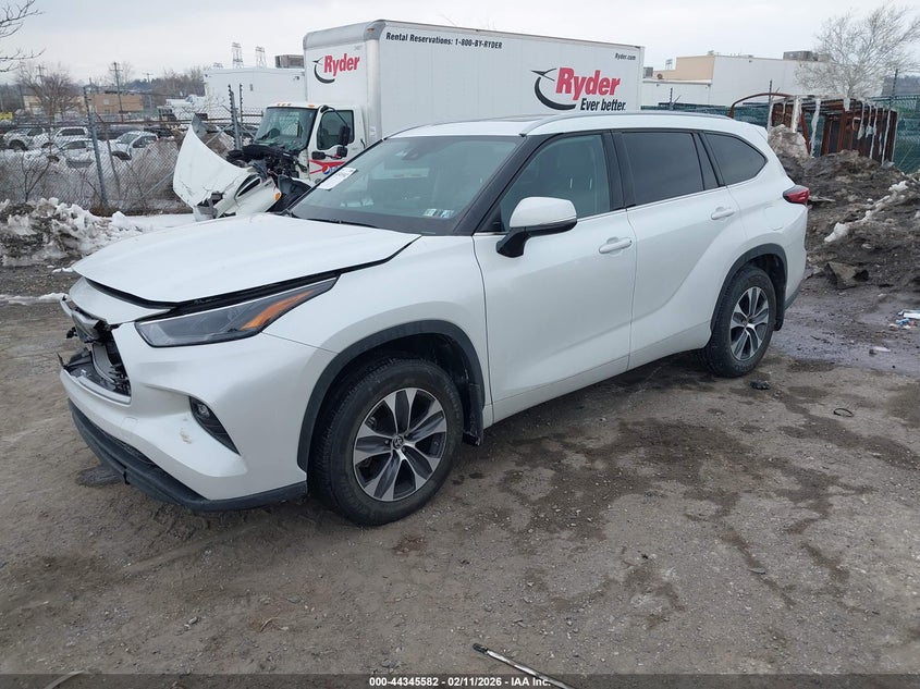 2022 Toyota Highlander Xle