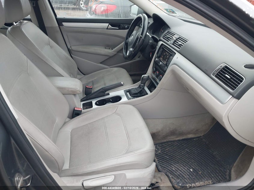 2013 Volkswagen Passat 2.0L Tdi Se