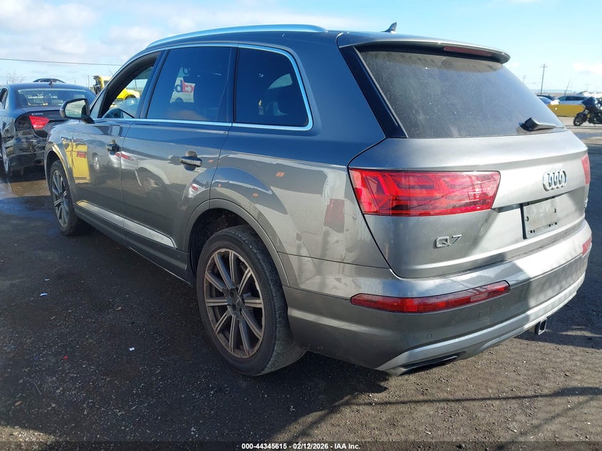 2017 Audi Q7 3.0T Premium