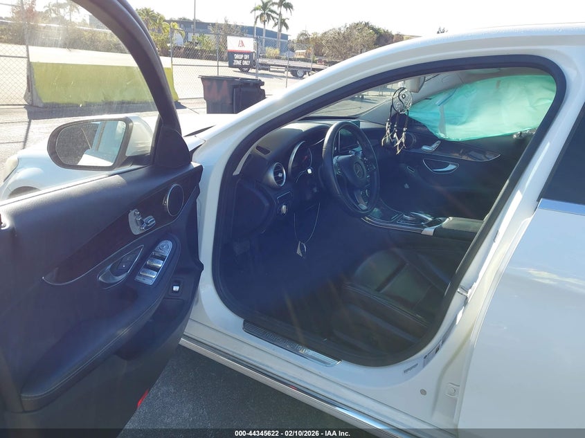 2016 Mercedes-Benz C 300