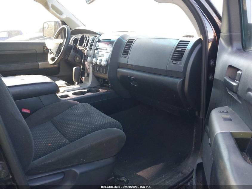 2012 Toyota Tundra Grade 5.7L V8