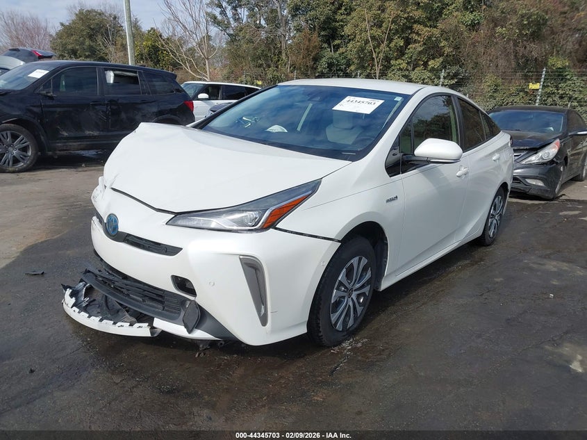 2020 Toyota Prius Xle Awd-E