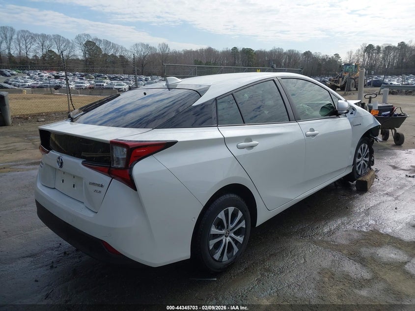 2020 Toyota Prius Xle Awd-E