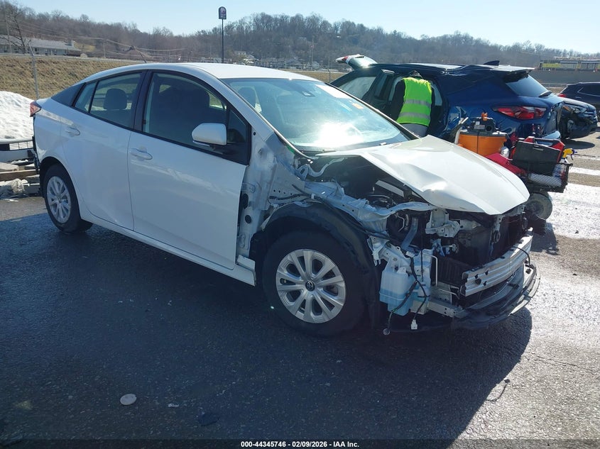 2021 Toyota Prius Le