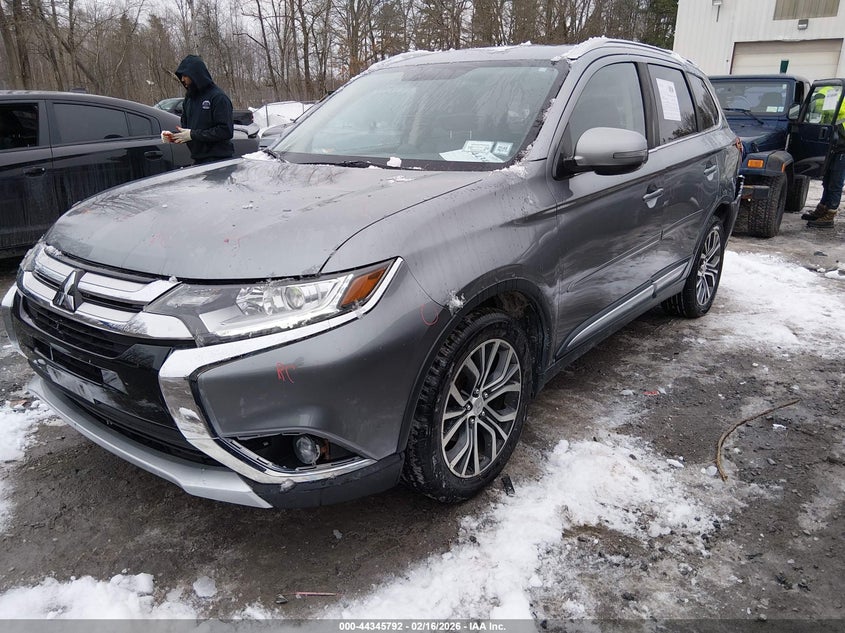2017 Mitsubishi Outlander Se/Sel
