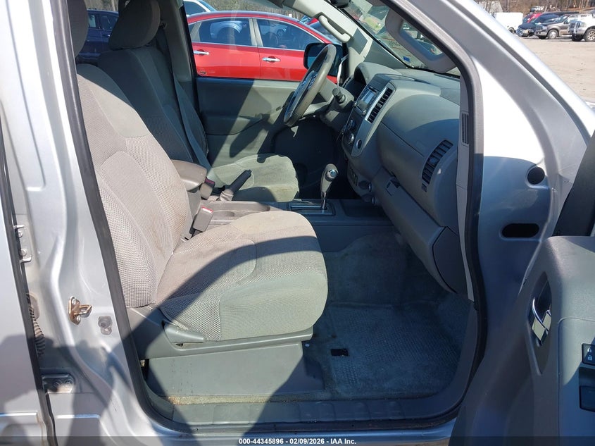 2016 Nissan Frontier Sv