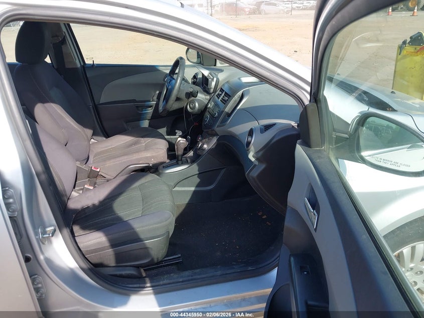 2013 Chevrolet Sonic Lt Auto