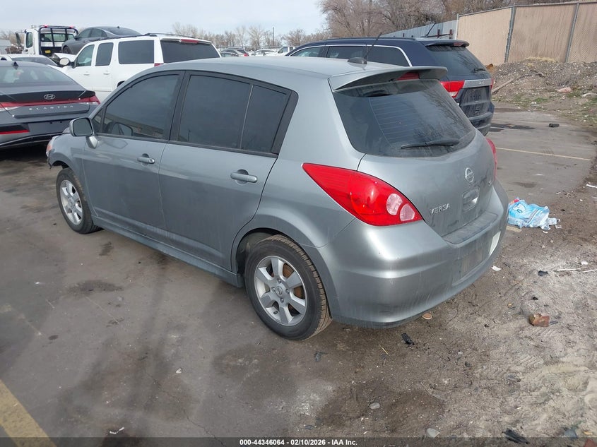 2011 Nissan Versa 1.8Sl