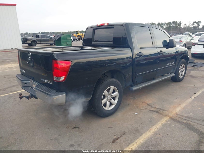 2014 Nissan Titan Sv