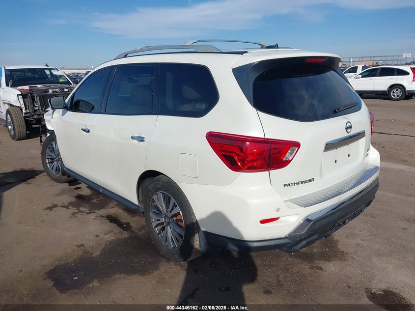 2017 Nissan Pathfinder Sl