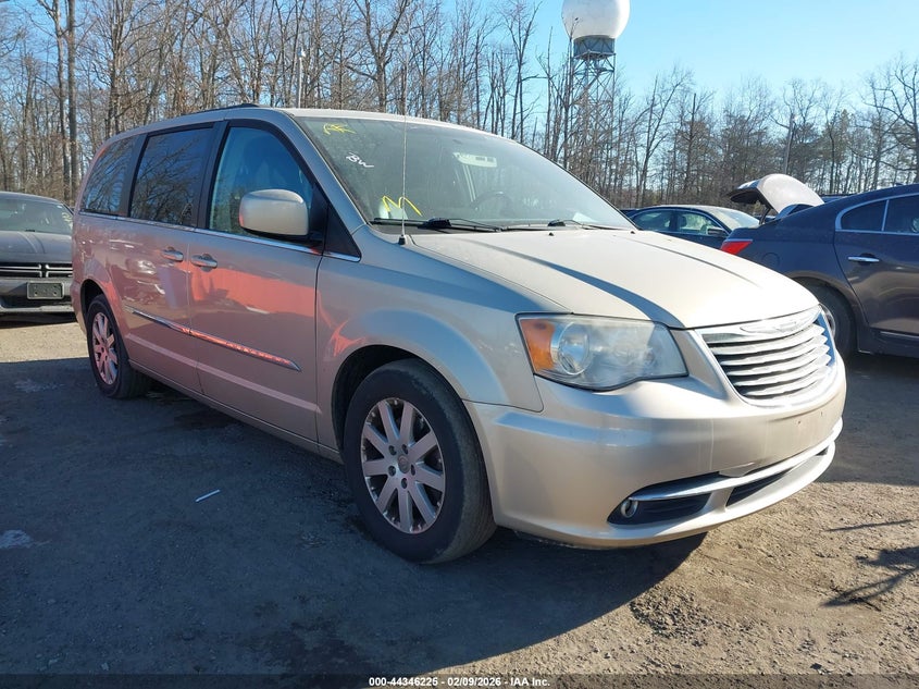 2014 Chrysler Town & Country Touring