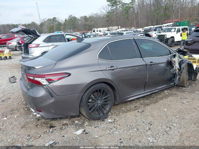 2024 Toyota Camry Xse