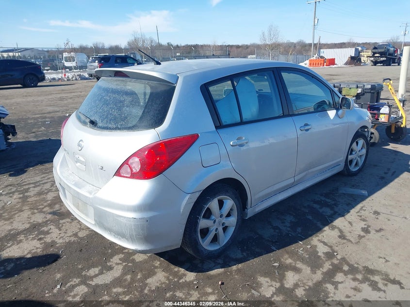 2011 Nissan Versa 1.8Sl