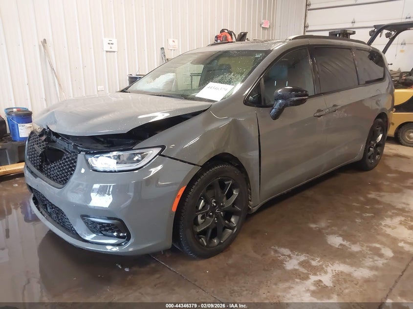 2025 Chrysler Pacifica Limited