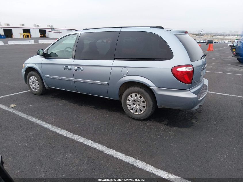 2005 Chrysler Town & Country Lx