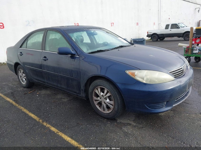 2005 Toyota Camry Le V6