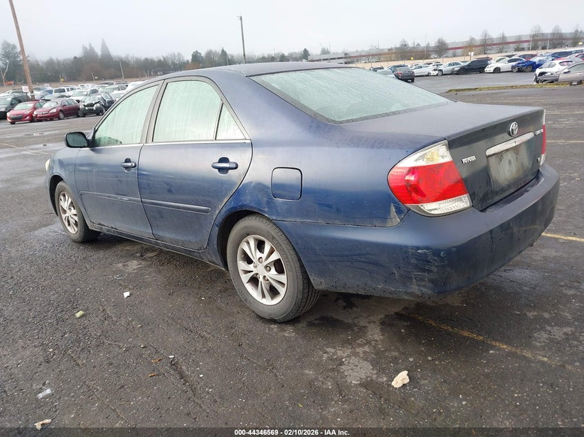 2005 Toyota Camry Le V6
