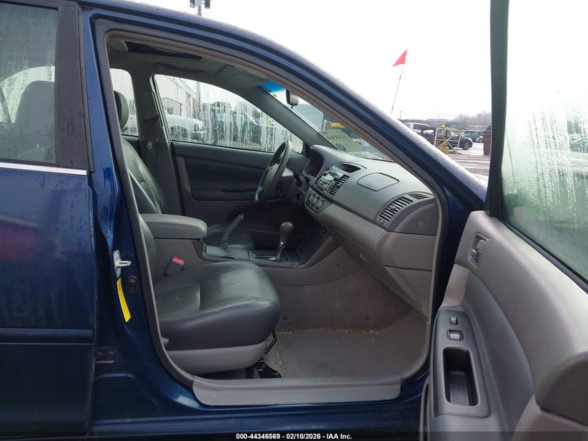 2005 Toyota Camry Le V6