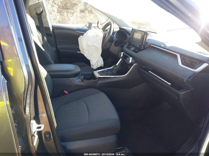 2020 Toyota Rav4 Hybrid Xle