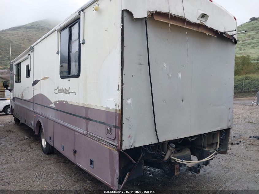 1999 Ford F550 Super Duty Stripped Chass