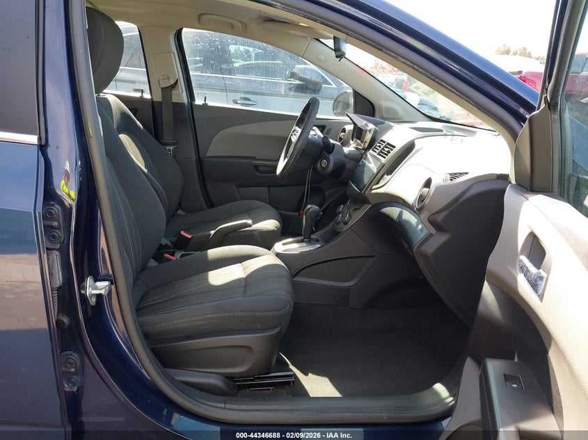 2016 Chevrolet Sonic Lt Auto