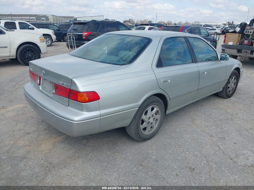 2000 Toyota Camry Le V6