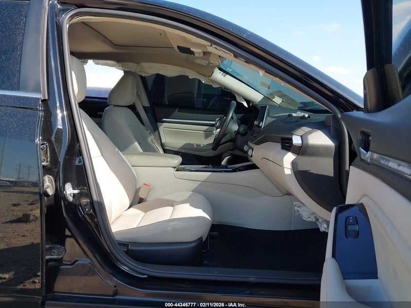 2022 Nissan Altima Sv Fwd