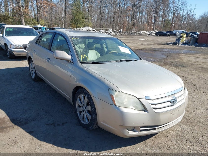 2005 Toyota Avalon Xls