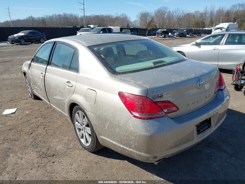 2005 Toyota Avalon Xls