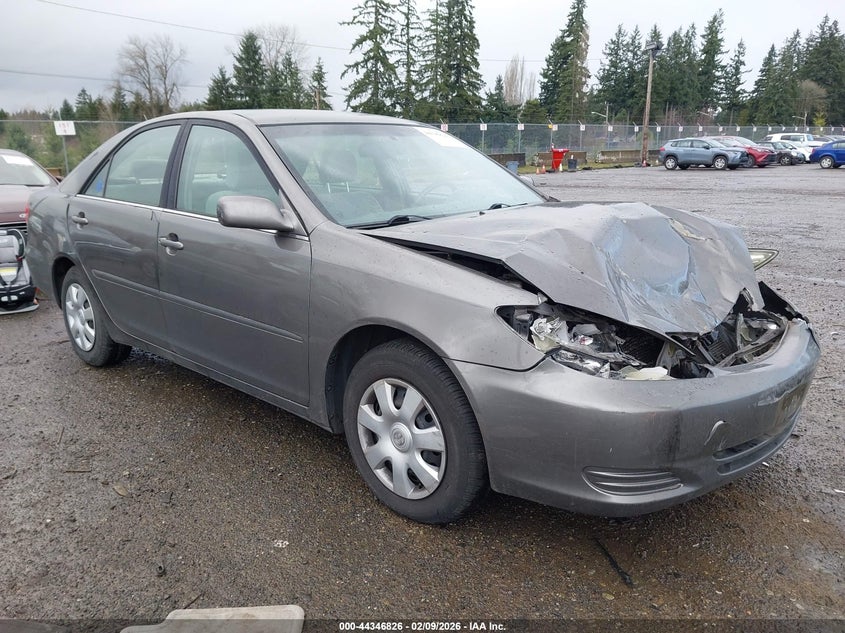 2004 Toyota Camry Le