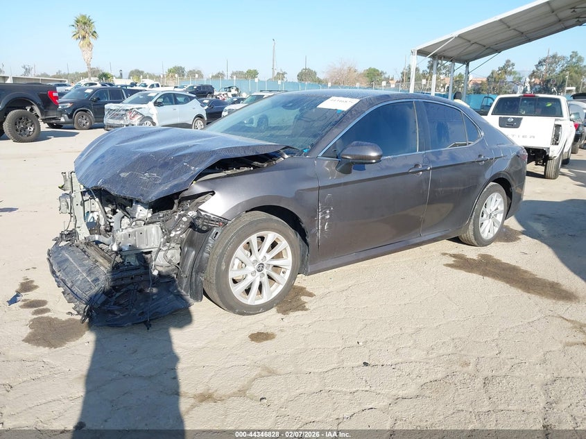 2024 Toyota Camry Le