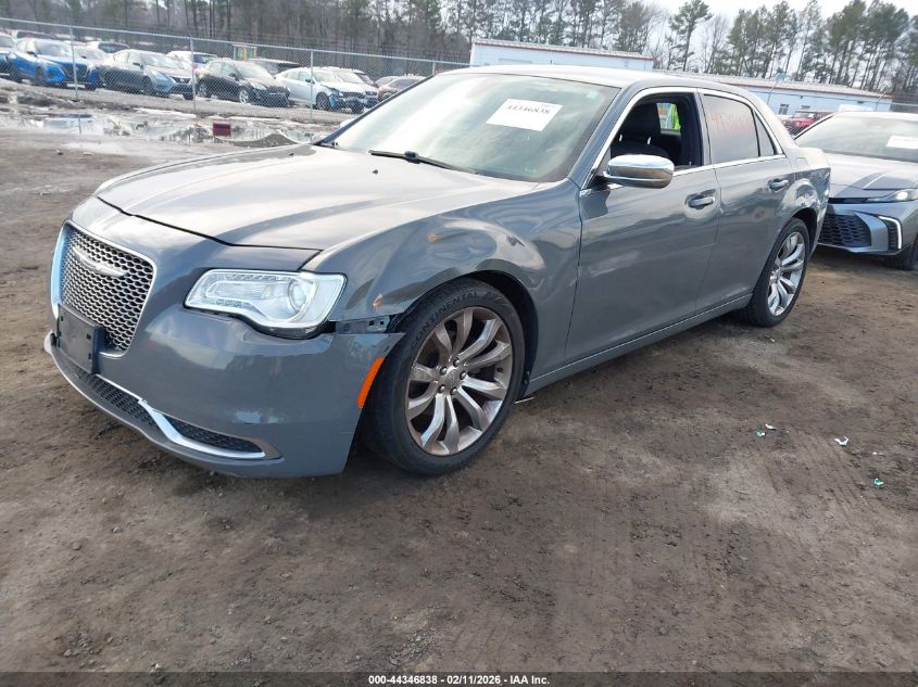 2018 Chrysler 300 Touring