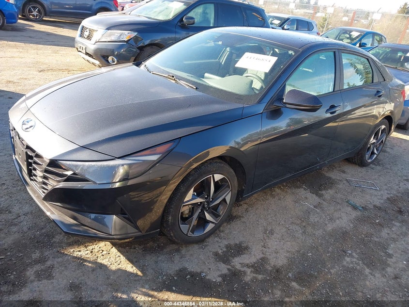 2023 Hyundai Elantra Sel