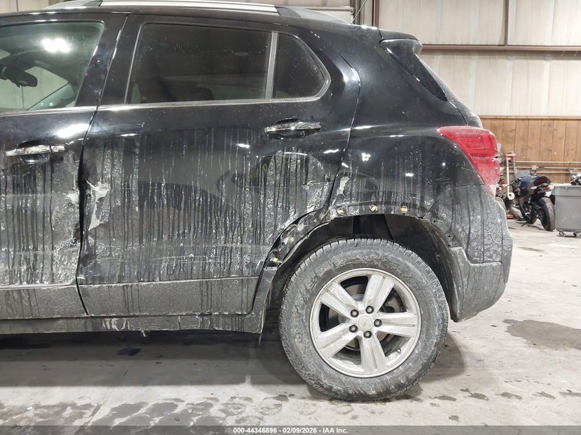 VIN KL7CJPSB8KB839626 2019 CHEVROLET TRAX LT