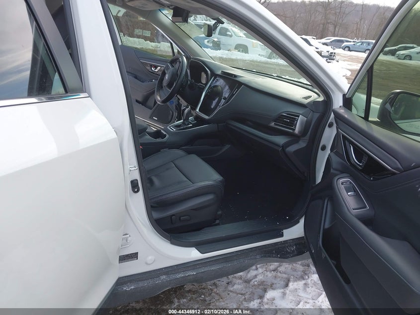 2022 Subaru Outback Limited Xt