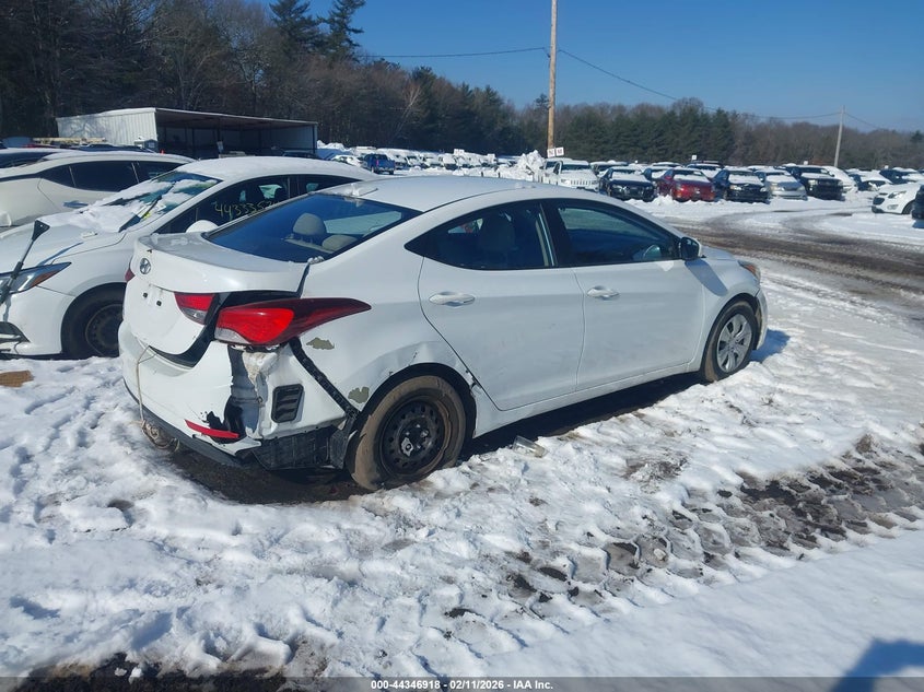 2016 Hyundai Elantra Se