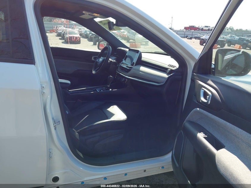 2025 Jeep Compass Latitude 4X4