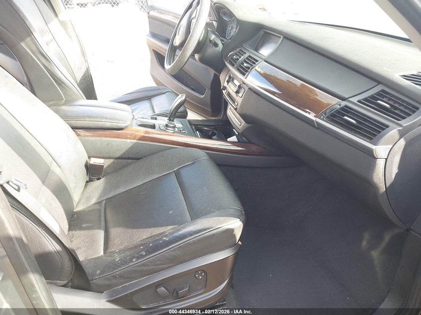 2010 BMW X5 xDrive30I