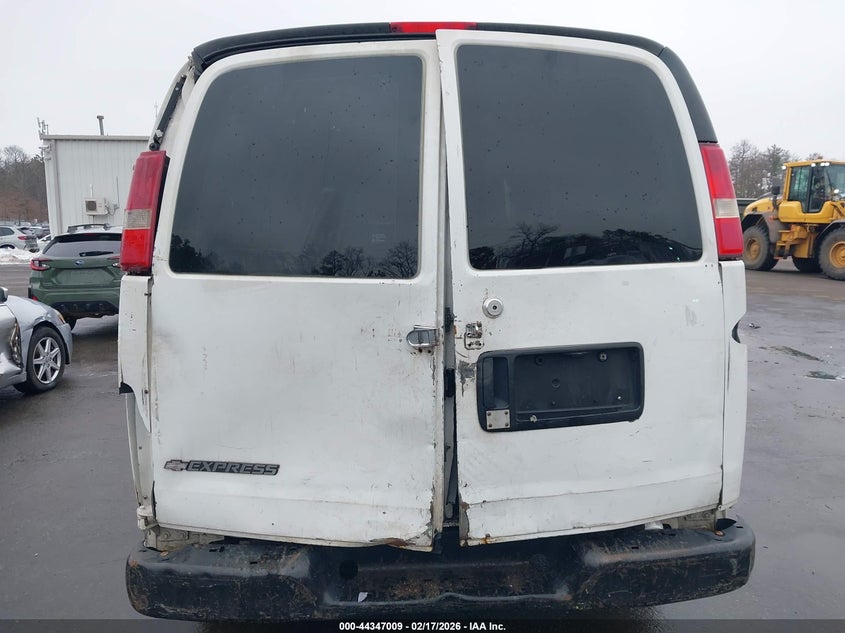 2007 Chevrolet Express Work Van VIN: 1GCGG25V471102397 Lot: 44347009