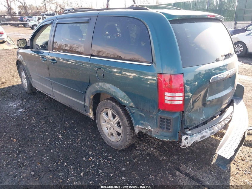 2009 Chrysler Town & Country Lx
