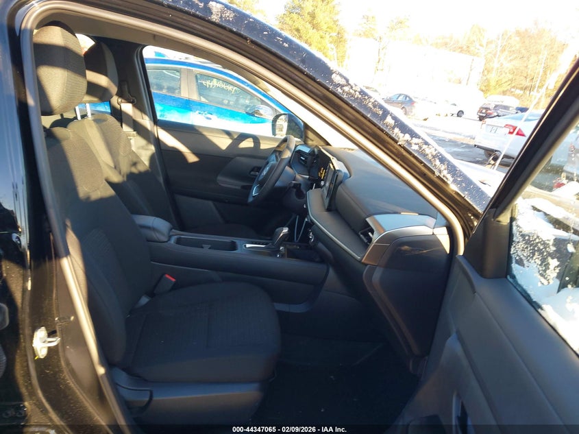 2025 Nissan Kicks S Intelligent Awd