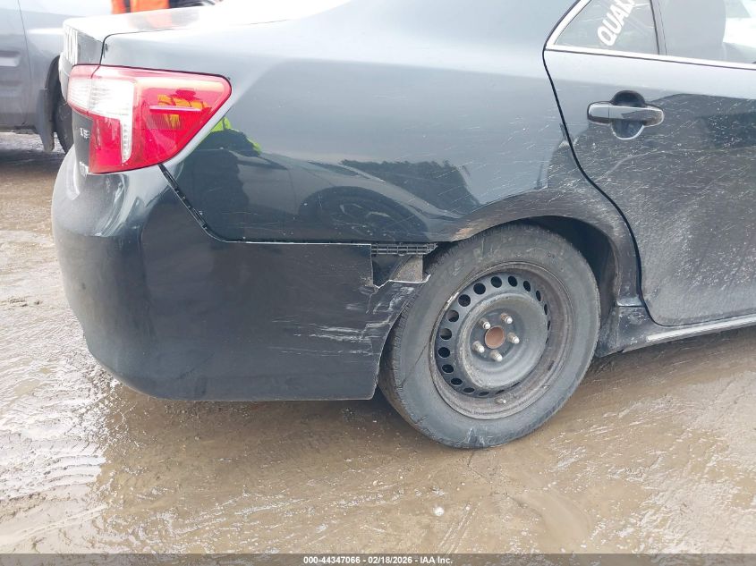 2014 Toyota Camry Hybrid Le VIN: 4T1BD1FK0EU098843 Lot: 44347066